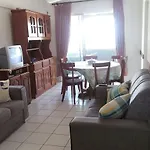 Residencial Tour Van Piaget